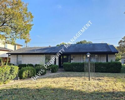 1614 MATAGORDA DR. Newly remodeled single story 2 bedroom, 2 full bathrooms and 2 car garage with new vinyl plank flooring throughout and features lots of shelving and closet space, fenced backyard. *Tenant must provide refrigerator and washer & dryer.. Cats ok, Dogs ok up to 25 lbs. Contact: Davis Property Management 214-441-7510. Small dogs allowed. Cats allowed. 3 Bedroom. 2 Bathroom. 1700 ft