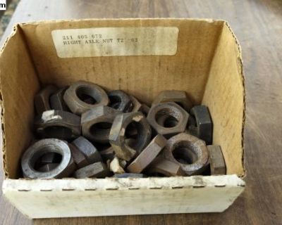 50-62 Bus Front Axle Nuts, Right