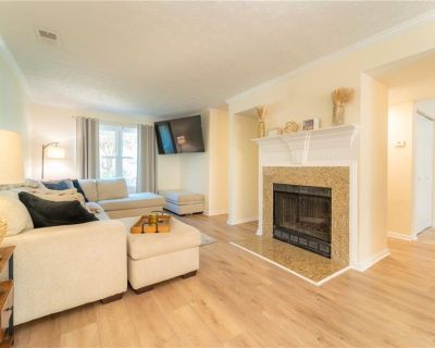3 Bedroom 2BA 1536 ft Townhouse For Sale in Duluth, GA