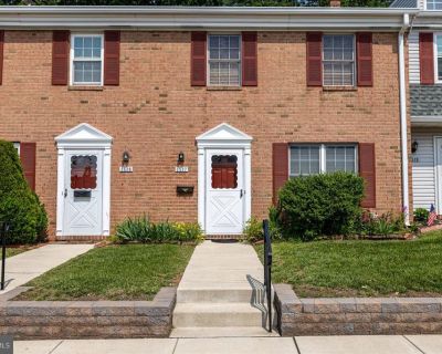 3 Bedroom 1BA 1400 ft Condo For Sale in Lansdale, PA
