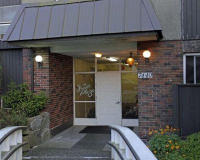 Welcome to Fraser Plaza Availability Date: December 01, 2025 Description: 3 bdr apartment located on the first floor and facing Fraser Street. Fraser Plaza is a quiet building with long-term family tenants. Heat and hot water included.(sorry, no pets, no smoking). Parking available for $50 dollars monthly Rent price $2200 per/month. Laundry facilities available inside the building . Call or tex...