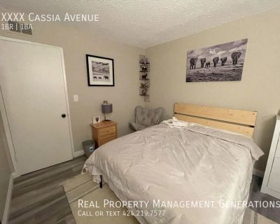 1 Bedroom 1BA Furnished Single-family home For Rent in Riverside, CA