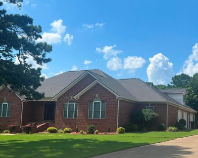4 Bedroom 3BA 3486 ft Single Family House For Sale in Batesville, AR