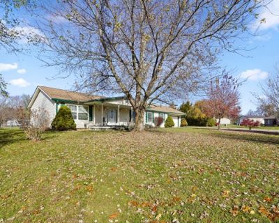 3 Bedroom 2BA 1812 ft Single Family Home For Sale in CLAYTON, IN