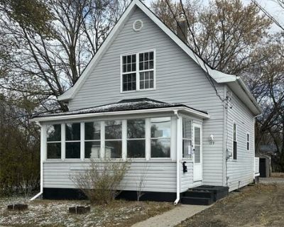 179 Lake St. Welcome to this beautifully refreshed 4-bedroom, 2-bath home situated on a quiet corner lot. Enjoy an updated kitchen complete with a stove and refrigerator, plus fresh paint throughout that gives the home a bright, clean, and inviting atmosphere. The large fenced yard offers plenty of outdoor space for relaxing or entertaining. Tenant to pay all utilities, sorry no pets. Located o...