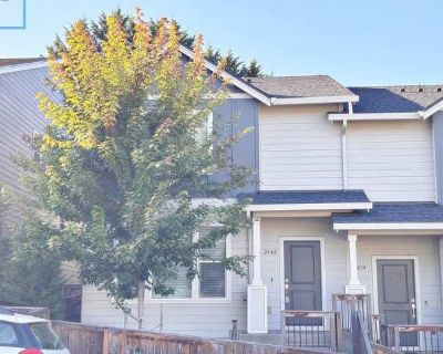 3 Bedroom 3BA 0 ft Apartment For Rent in Eugene, OR