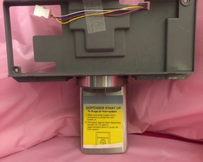 Kenmore Fridge Water Drain Dispenser Funnel Assembly  Part # MDQ620167,MAJESTY2