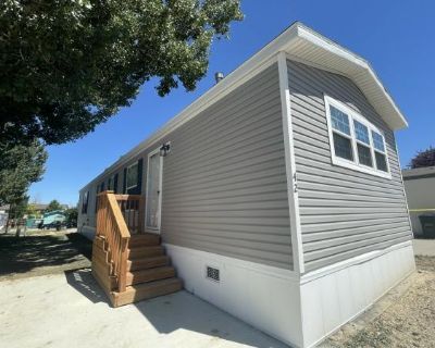 3 Bedroom 2BA 1120 ft Mobile Home For Sale in Casper, WY