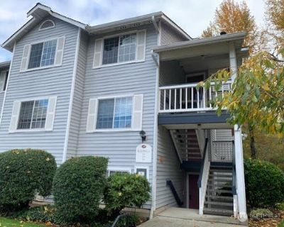 2 Bedroom 1BA 802 ft Condominium For Sale in NEWCASTLE, WA