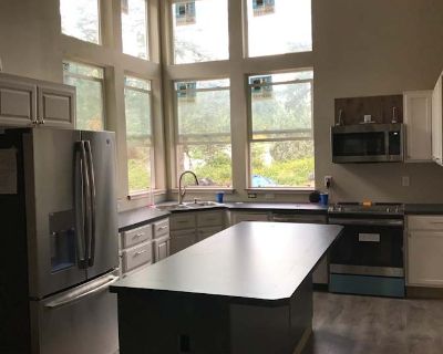 Available on: now. Unfurnished. Internet included * Students welcome Robert will require background checks for this room Learn more. Get on waitlist now: Stainless Room: $900.00 Tradition Residence/Industrial Modern Design: 1 Private Bed / 1 Shared Bath. Updated Shared Residence in Quiet area of Oregon City with newly Remodel Floor Plan and Park Views. Great Location: Spacious and close to ever...