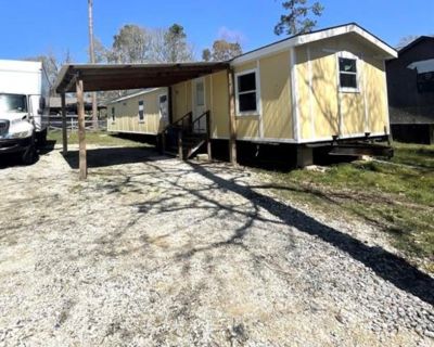 25956 Lantern Lane. This ready to move-in manufacture home is 2 bedroom 1 1/2 bathroom in a quiet neighborhood of New Caney/Montgomery county. The light and water are included in the rent. Don't miss out!. 2 Bedroom. 2 Bathroom. 1088 ft