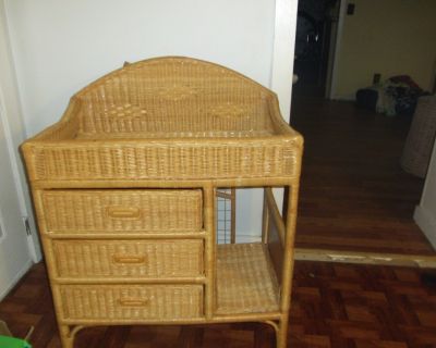 wicker baby changing table