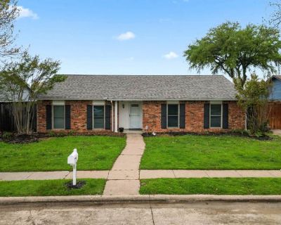 Furnished Room for Rent - Live with Roommates_Private Room Under One Lease