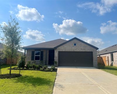 4 Bedroom 2BA 1924 ft Apartment For Rent in Hockley, TX