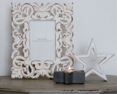 Affordable Mirrors and Picture Frames – The Present House
