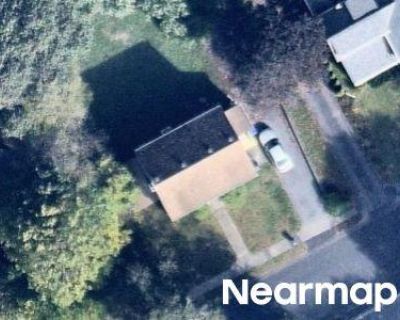 3 Bed 2.0 Bath Preforeclosure Property in Plainville, MA 02762 - Pleasant St