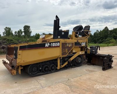 2007 Cat AP-1055D Track Asphalt Paver