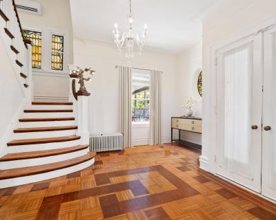 6 Bedroom 3BA 2350 ft Apartment For Rent in Weehawken, NJ