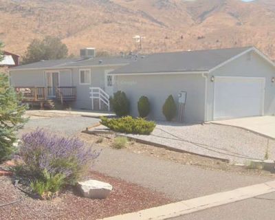 Private room with own bathroom in a House, Carter Springs, NV 89410