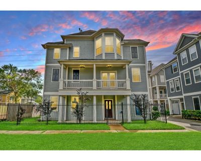 3 Bedroom 3BA 2720 ft² Residential For Sale in Houston, TX