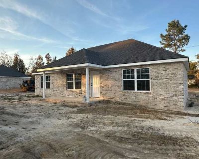 3 Bedroom 2BA 1500 ft Apartment For Rent in Toombs County, GA