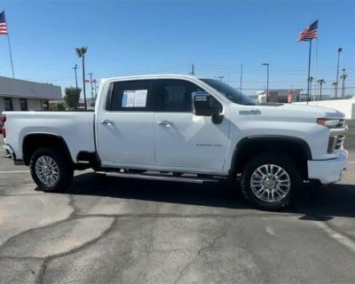 2022 Chevrolet Silverado 3500HD 4X4 High Country 4DR Crew Cab SB SRW