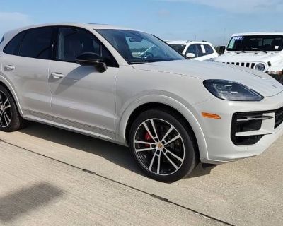 Used 2024 Porsche Cayenne S