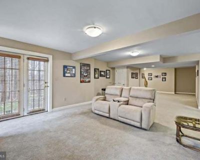 Private room with shared bathroom in a Basement with 1 roomie