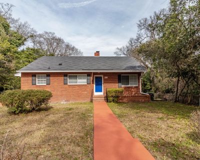 2 Bedroom 1BA 1100 ft Apartment For Rent in Augusta, GA