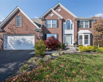 5 Bedroom 5BA 3582 ft Apartment For Rent in Moon/Crescent Twp, PA