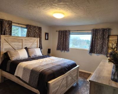 Brenda (Has a House) on iROOMit. Room in the 4 Bedroom 3BA House For Rent...