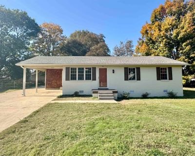 3 Bedroom 1BA 1277 ft Single Family House For Sale in Halls, TN