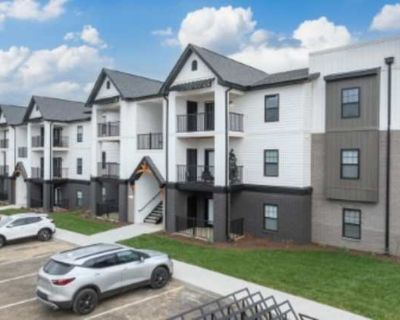 2 Bedroom 2BA 936 ft Pet-Friendly Apartment For Rent in Jefferson County, KY