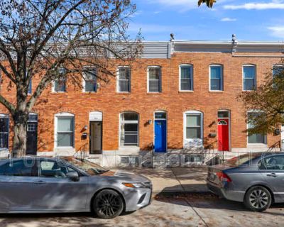 341 South Macon Street. This harbor city is home to students and families alike, with great apartment living options for all. In unit laundry Granite counters Hardwood floors Dishwasher Pet friendly Parking Unit Amenities air conditioning dishwasher granite counters hardwood floors in unit laundry refrigerator stainless steel Property Amenities cats allowed dogs allowed pet friendly fire pit gy...