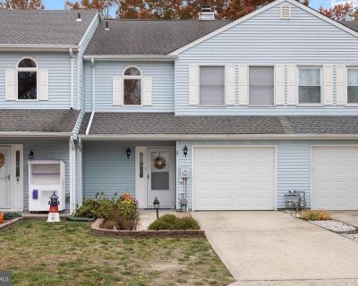 2 Bedroom 1BA 1400 ft Townhouse For Sale in Tuckerton, NJ