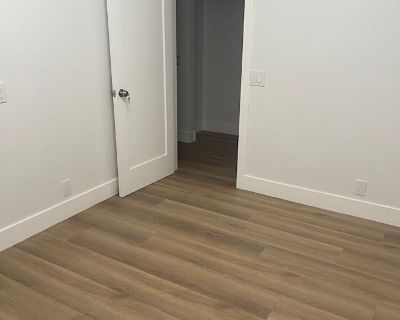 Shared room with shared bathroom in a House with 2 roomies, San Jose, CA 95111