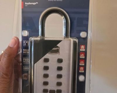Key lockbox brand new