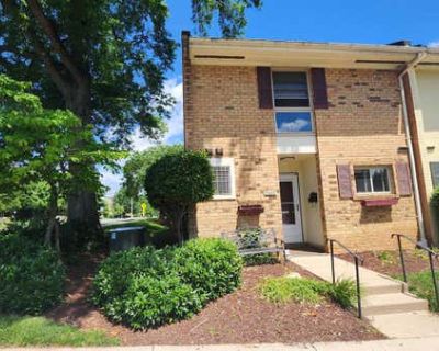 2 Bedroom 4BA 1600 ft Condo For Sale in SILVER SPRING, MD