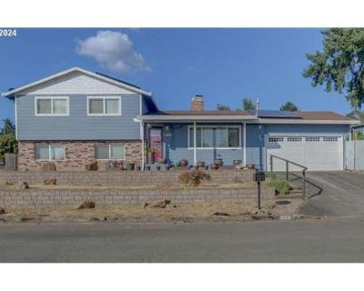 4 Bedroom 2BA 2097 ft Single Family Home For Sale in GLADSTONE, OR