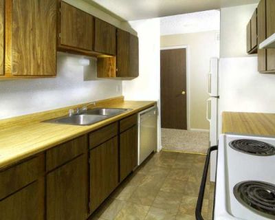 Sunridge. image_url. Verified by Sunridge 3 HRS ago. Prices may vary depending on lease length. We get our prices directly from Sunridge . Studio 1 Bedroom 2 Bedrooms 3 Bedrooms Never miss a deal! Get immediate alerts when prices drop or new units arrive. Turn on alerts 2 Bedroom 1 Bath 2 Bed 1 Bath 850 sqft Starting at $980 Available 6. Pets allowed. 2 Bedroom. 1 Bathroom. 850 ft