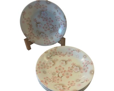 Vintage Set of 4 Sinyo Japanese Hand Painted Cherry Blossom Plates/Bowls