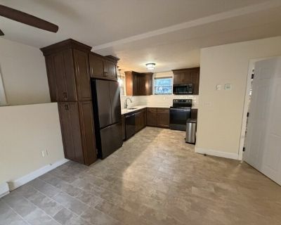 90 High Unit 2. Spacious and renovated 2 bedroom plus office duplex apartment with private patio space and water views. This is a great apartment if you're looking for a quiet and spacious apartment with beautiful surroundings. 2 Bedroom. 1.5 Bathroom. 1378 ft
