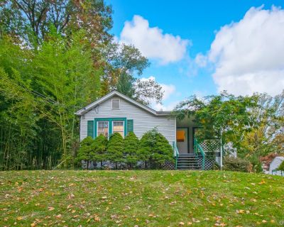 3 Bedroom 1BA 1067 ft Single Family House For Sale in Suffern, NY