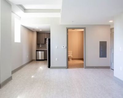 hey, looking to have someone move in! got a really cozy place and honestly want that sort of college roommate vibe that i dont really get as a commuter to school. open to anyone really, maybe someone to mentor me or someone looking to get out of their comfort zone and get close as best friends at hangouts and stuff like that!. 1 Bedroom. 1 Bathroom