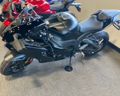 2025 Kawasaki ZX10R Supersport Touring Elkhart, IN