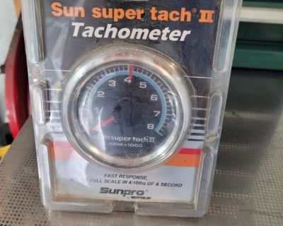 NOS Sun Super Tach II 8,000 RPM Muscle Car Tachometer Hot Rat Rod CP 7901
