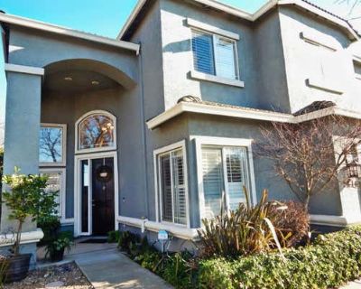 5 Bedroom 3BA 2752 ft Single Family Home For Sale in MODESTO, CA