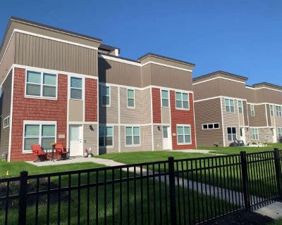 Ellis Flats Townhomes | Modern 3 Bedroom / 2.5 Bathroom Rentals in Cedar Rapids, IA. image_url. In unit laundry Patio / balcony Granite counters Dishwasher Pet friendly Garage Unit Amenities dishwasher garbage disposal granite counters ice maker in unit laundry microwave patio / balcony range refrigerator Property Amenities pet friendly gym parking garage cats allowed dogs allowed. Pets allowed...