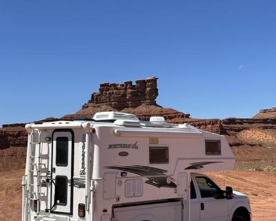 2020 limited Edition 9-6 Northern Lite camper