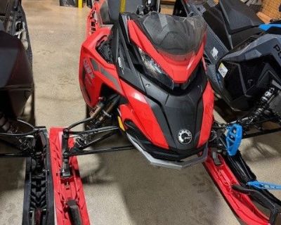 2023 LYNX Xterrain RE 850 E-TEC PowderMax 2.0 M.S./E.S. Snowmobile -Trail Boonville, NY